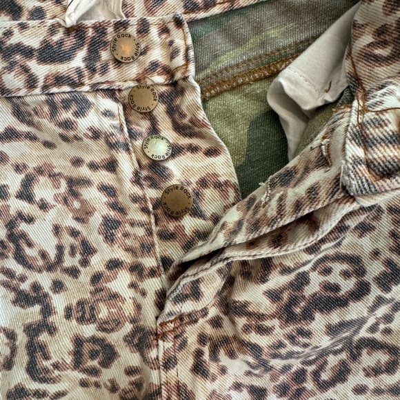 Style Rack Leopard Print jeans - Picture 4 of 11